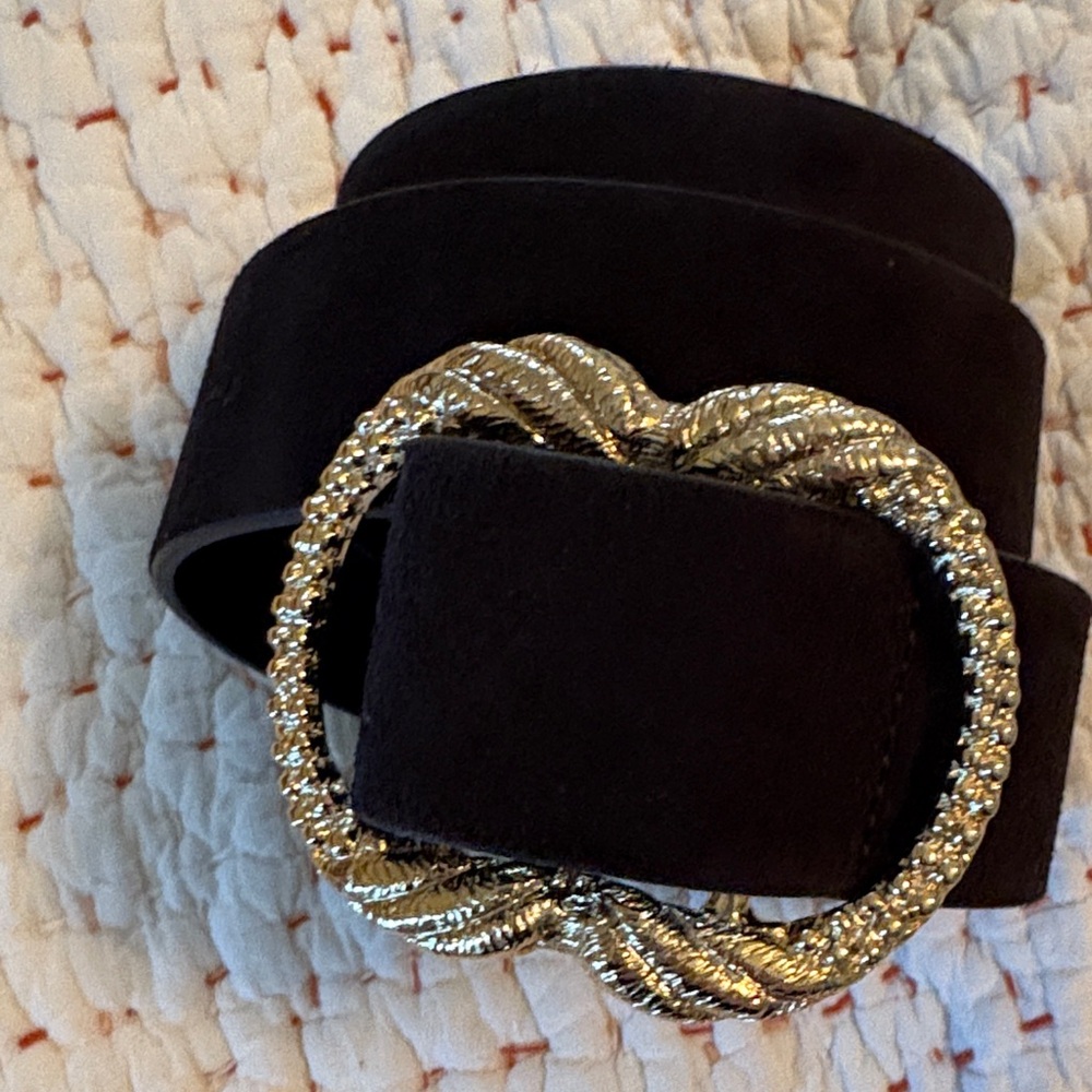 Sézane Artemis Black Suede Belt with Gold Twisted Buckle